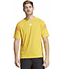 adidas Train Icons 3 Stripes M - T-shirt - uomo, Yellow 