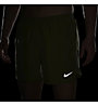 Nike Dri-FIT Challenger - Laufhose Kurz - Herren, Light Green