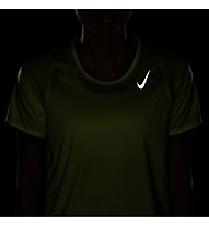 Nike Dri-FIT Race W - maglia running - donna, Light Green
