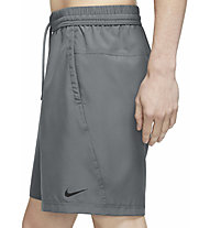 Nike Form Dri-FIT 7" Unlined M - Trainingshosen - Herren, Grey