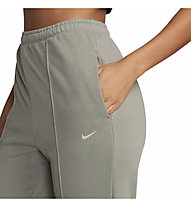 Nike Sportswear Chill Terry W - Trainingshosen - Damen, Grey