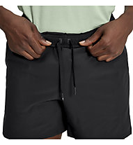 On Essential - pantaloni corti running - uomo, Black
